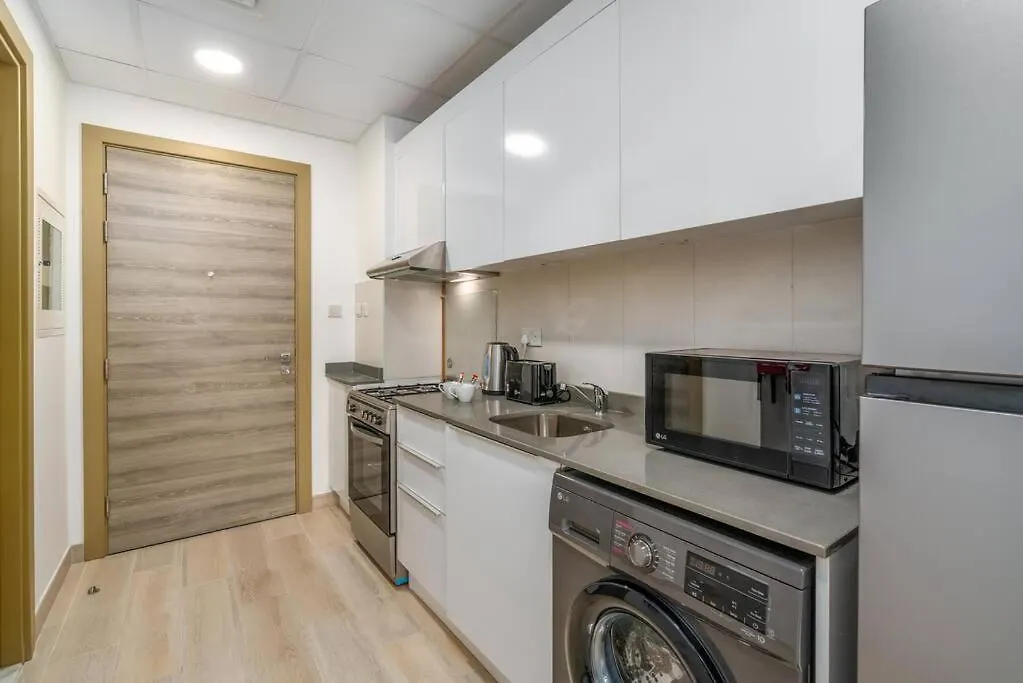 Studio In Jvc - Heart Of Dubai - Bloom Height 0*,  United Arab Emirates